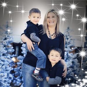 Meet your Posher, Angelette